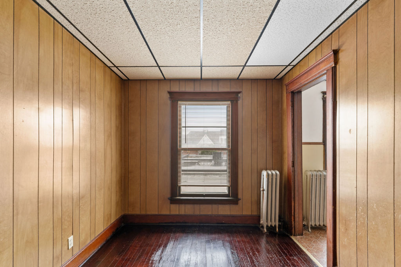 226 Court St #3 - Photo 7 of 9