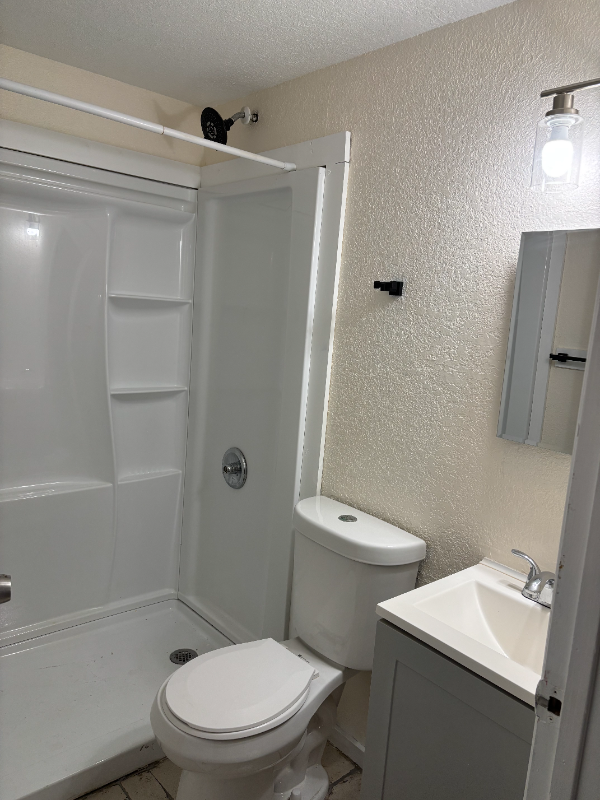 90 W Cowles St #A - Photo 2 of 4