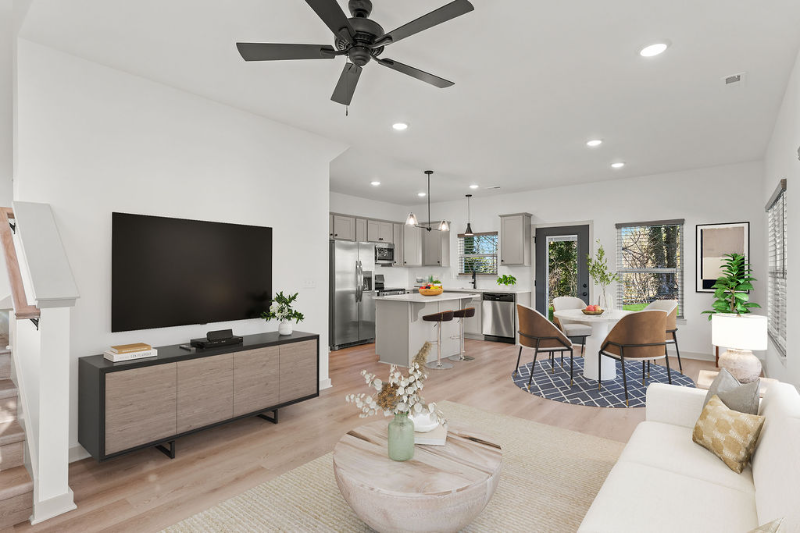 311 W Broad St - Photo 4 of 31