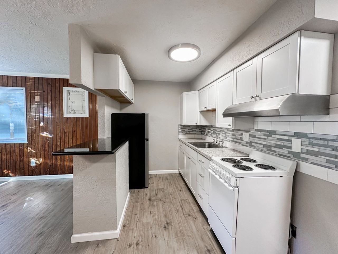 PD Kerley Properties - Photo 7 of 33