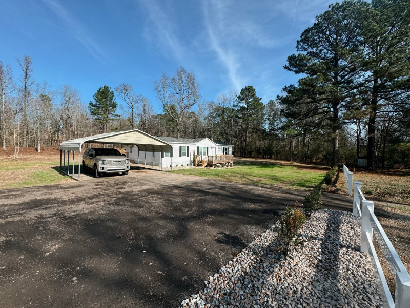 512 Rock Creek Rd - Photo 4 of 20