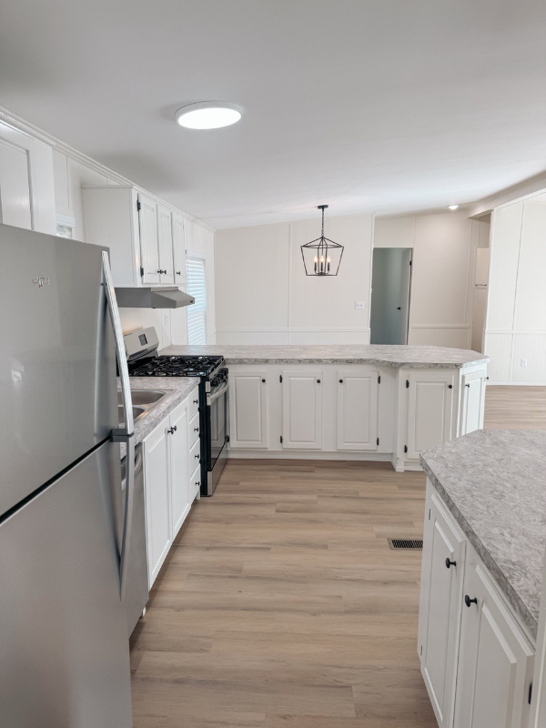 512 Rock Creek Rd - Photo 5 of 20