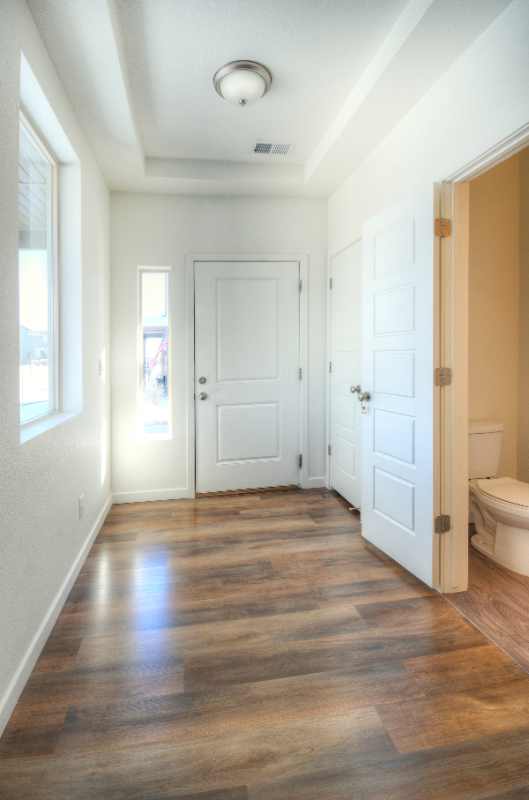 5770 Callan Dr - Photo 2 of 25