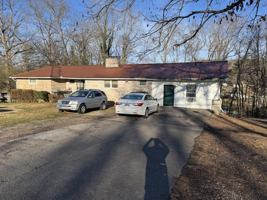 featured image of 325 Highland View Dr #C