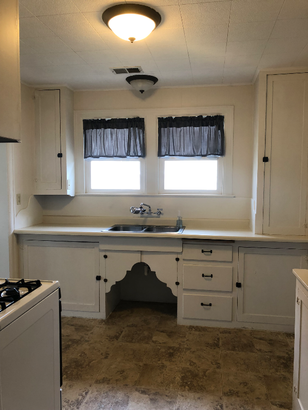 401 9th St #401-9thST - Photo 4 of 10