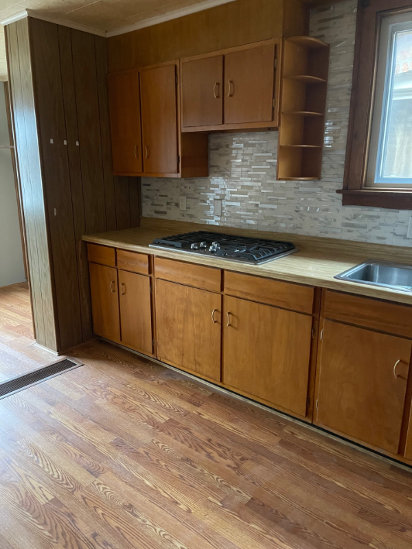 1302 S 56th Ct - Photo 7 of 16