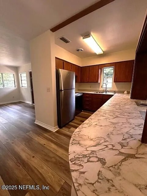 122 Husson Ave - Photo 6 of 7