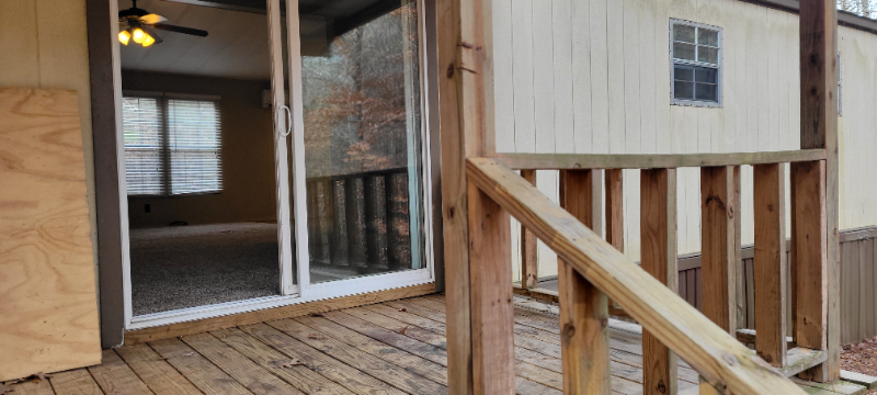 195 Redhill Rd - Photo 2 of 15