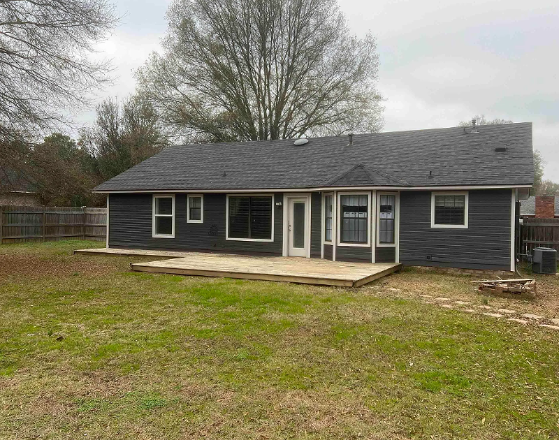 8 Bridgestone Dr - Photo 4 of 10