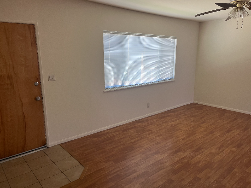 1928 W 146th St #B - Photo 6 of 11