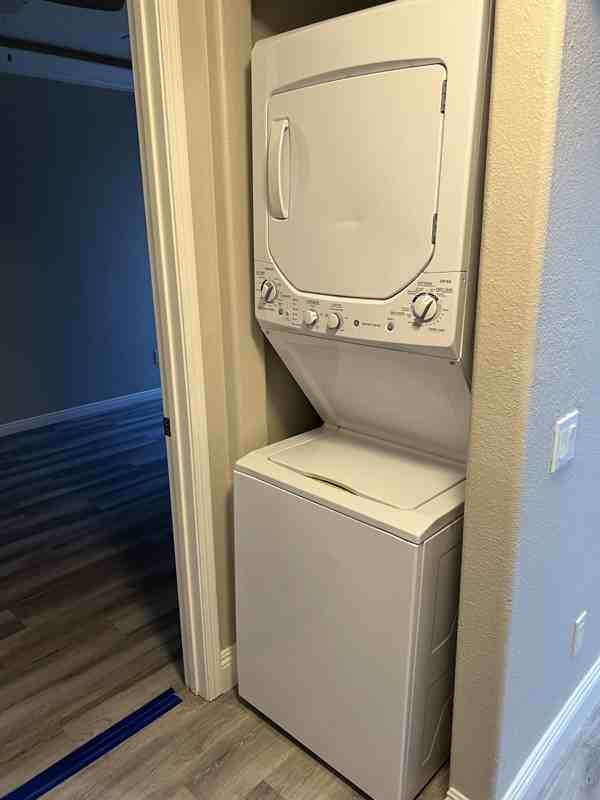 517 Indian Bluff St #204 - Photo 6 of 15