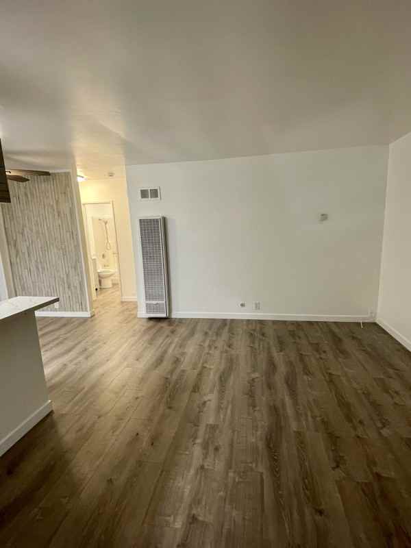 3036 C St #3 - Photo 4 of 12