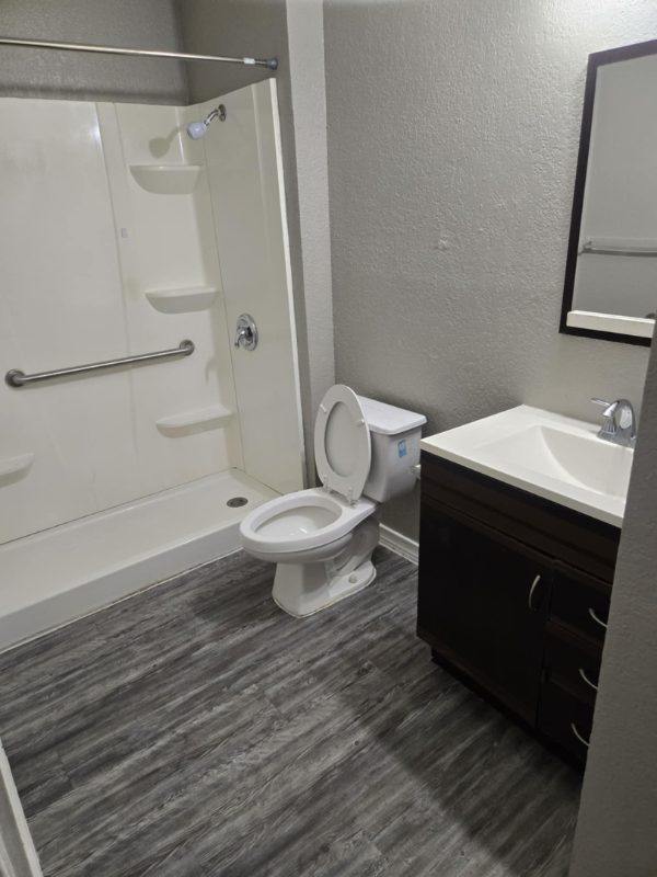 1014 Ware Blvd, San Antonio, Tx 78214, Usa #304 - Photo 3 of 9