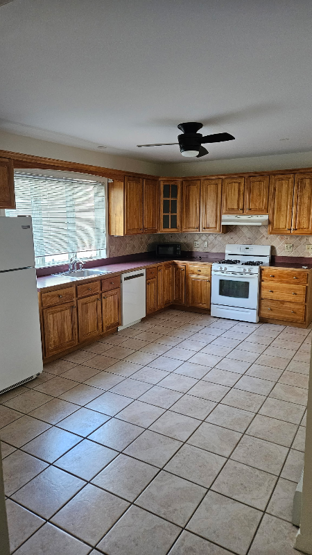 166 Sheridan Ave #1 - Photo 2 of 10