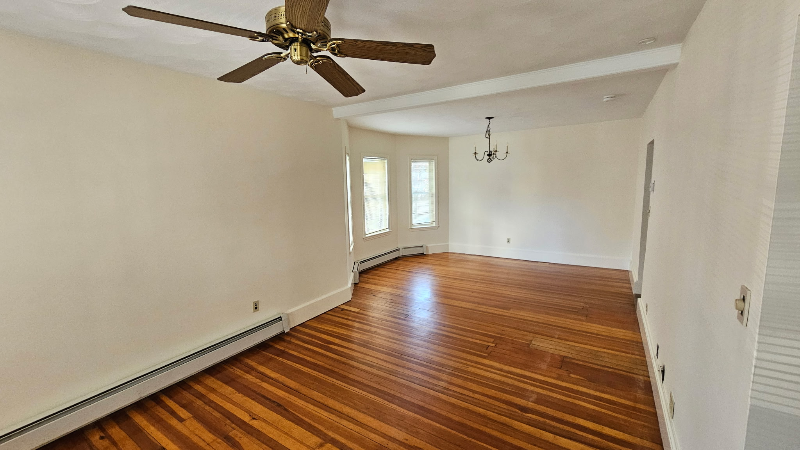 166 Sheridan Ave #1 - Photo 5 of 10