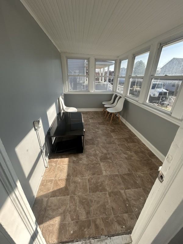 240 Riverview Ave #2 - Photo 2 of 20