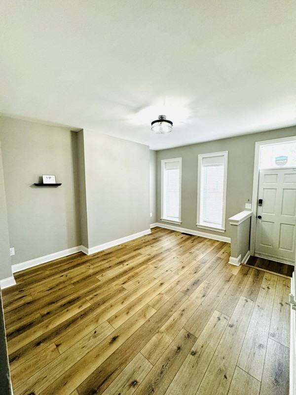 2231 Orleans St - Photo 5 of 18