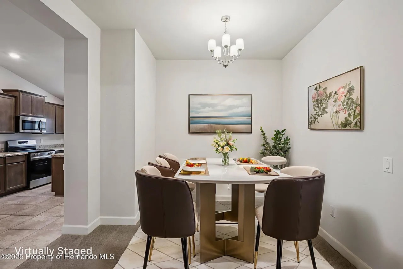 12518 Pine Bluff St - Photo 3 of 13