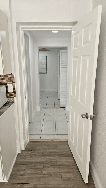 951 W 53rd St #1 - Photo 7 of 12