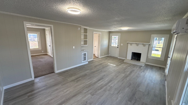 391 Poplar Springs Rd - Photo 4 of 10