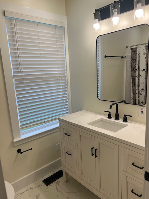 3353 Spear Ave - Photo 7 of 10