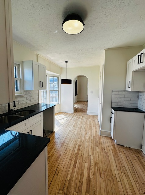 4511 Shirley St - Photo 4 of 20