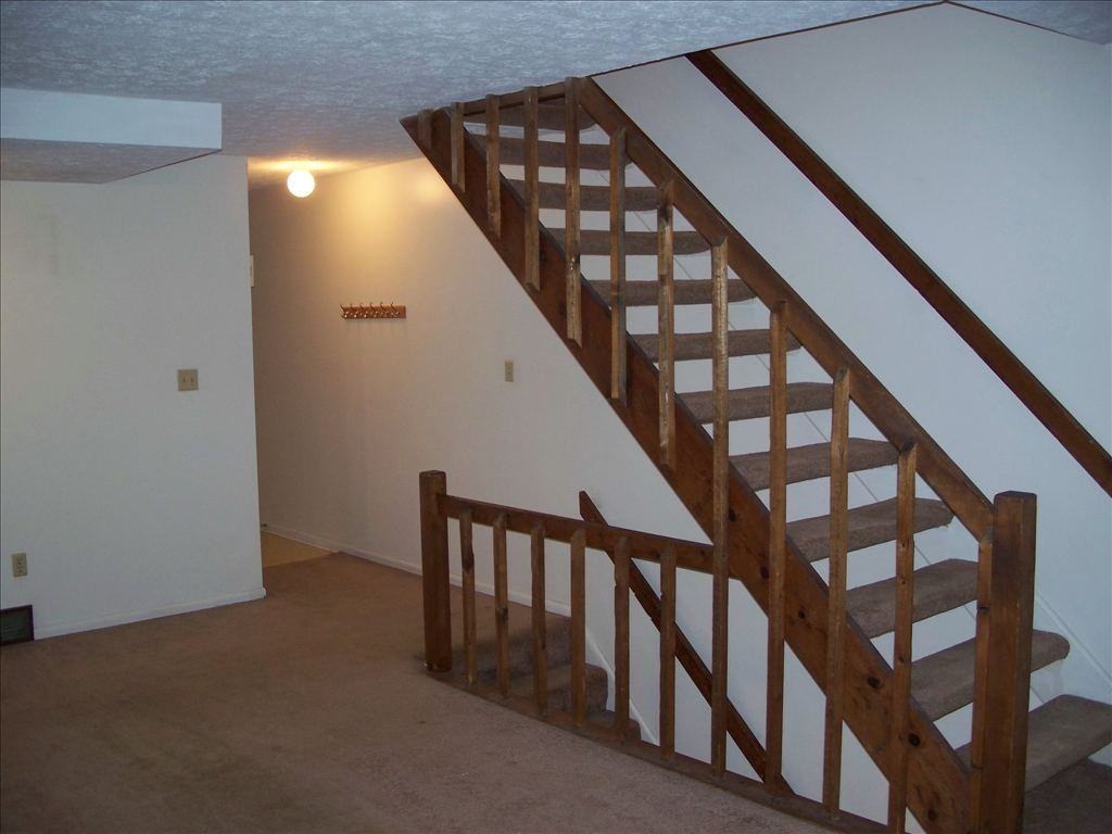 1051 Clyde Ave #3 - Photo 6 of 8