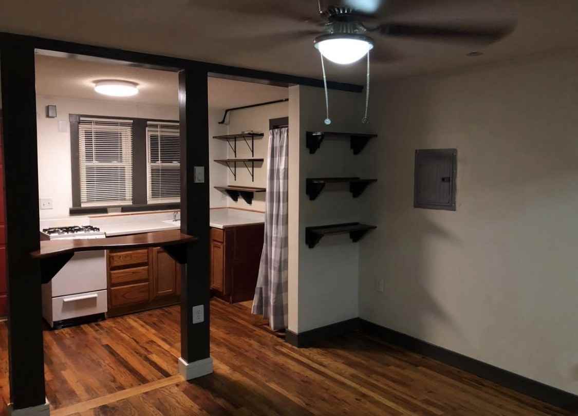 4012 W Eisenhower Blvd Apt 5 - Photo 3 of 16