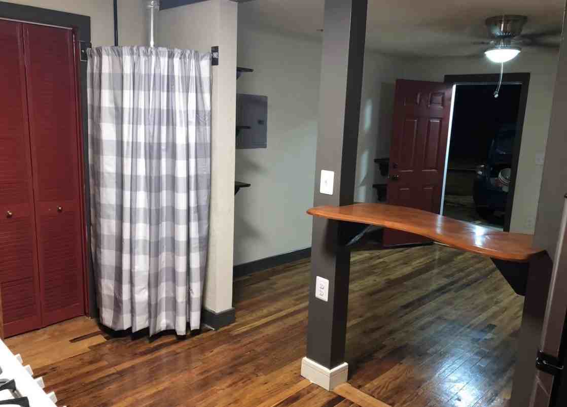 4012 W Eisenhower Blvd Apt 5 - Photo 4 of 16