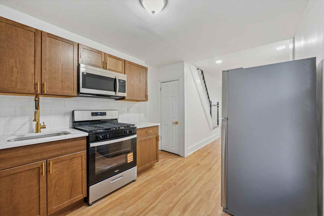 4931 Hoopes St - Photo 3 of 25