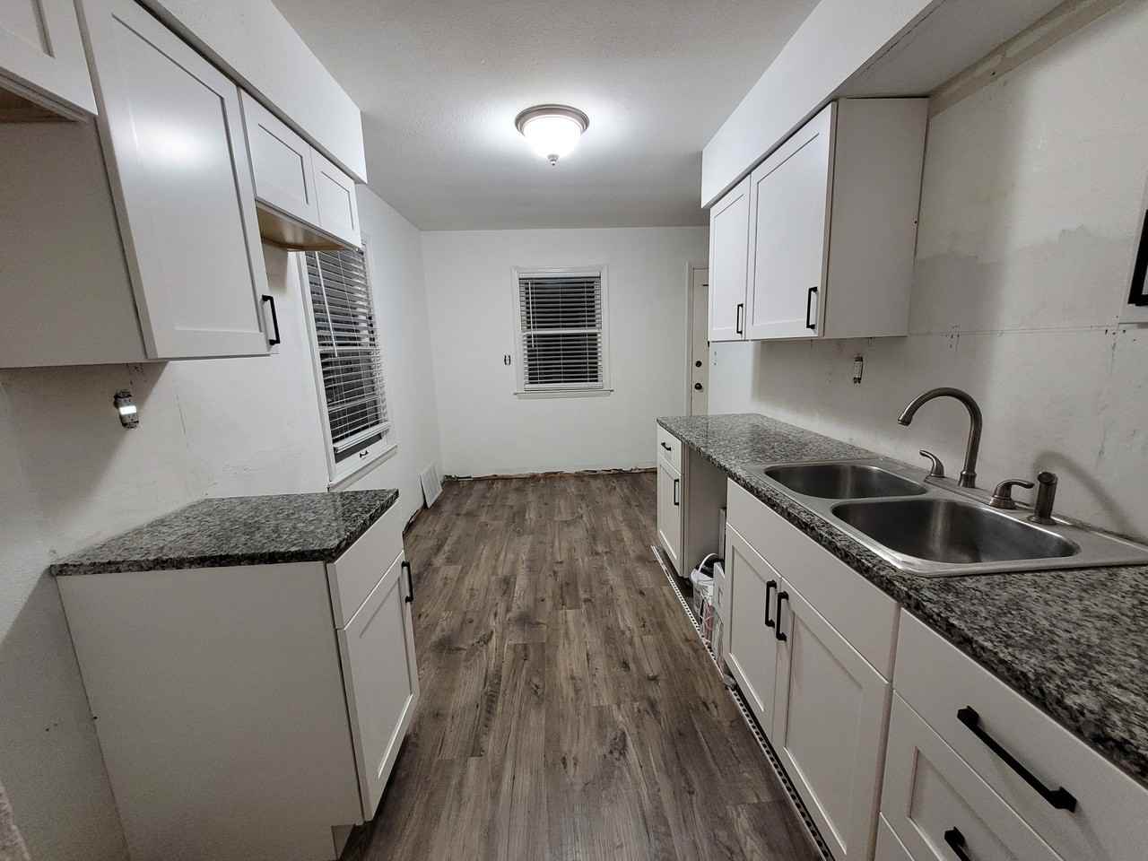 1531 S 90th St - Photo 4 of 16