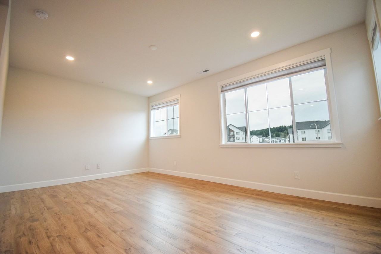 17022 Sw Lemongrass Ln - Photo 4 of 48