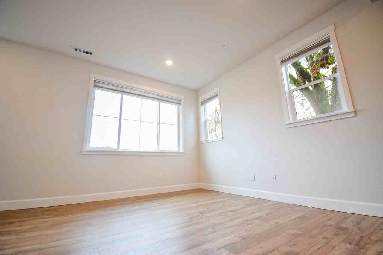 17022 Sw Lemongrass Ln - Photo 5 of 48