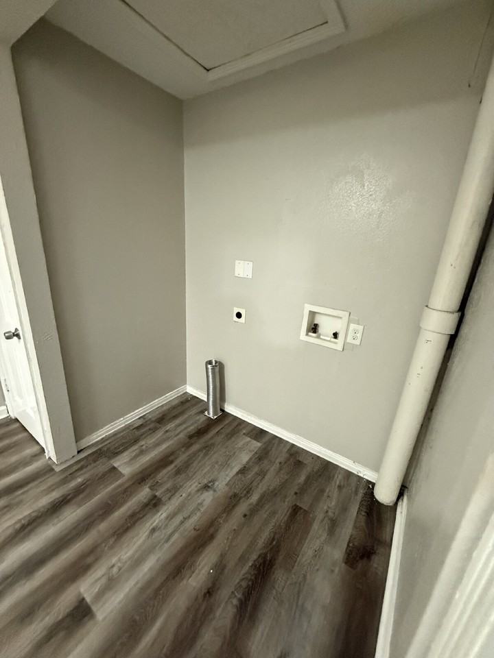 1018 E Waco Ave - Photo 7 of 17