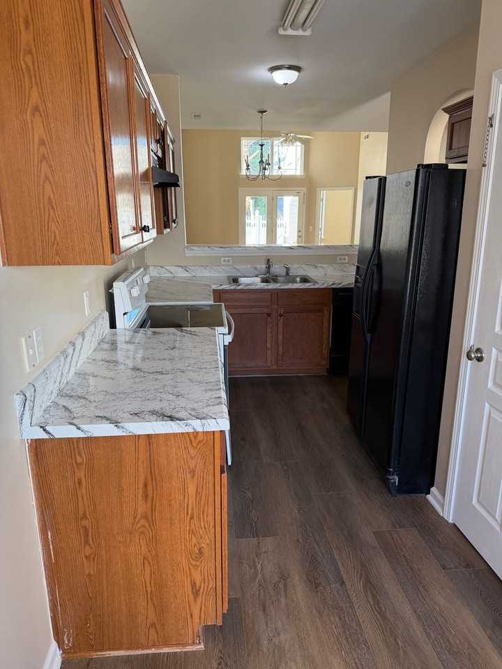 2518 Asher View Ct - Photo 4 of 17