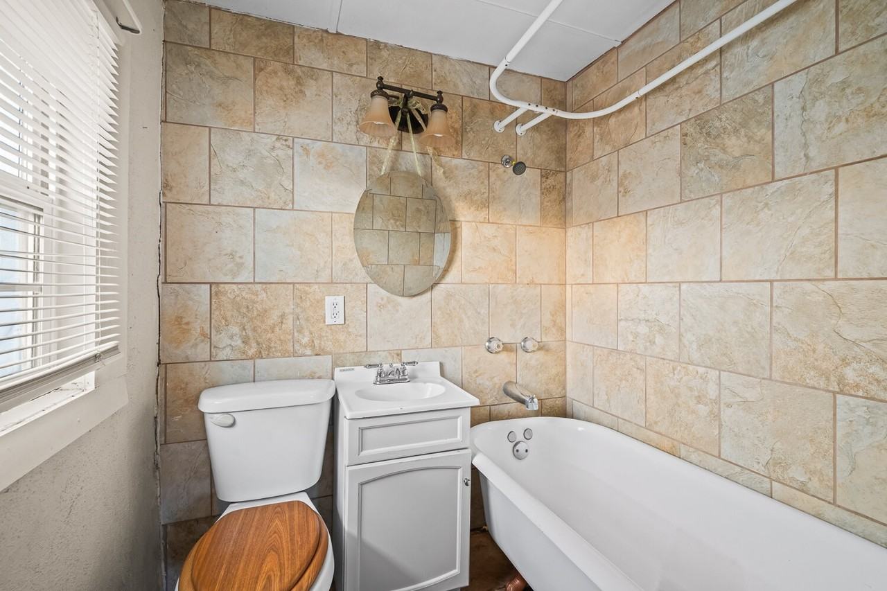 2124 29th St Rear - Photo 6 of 11