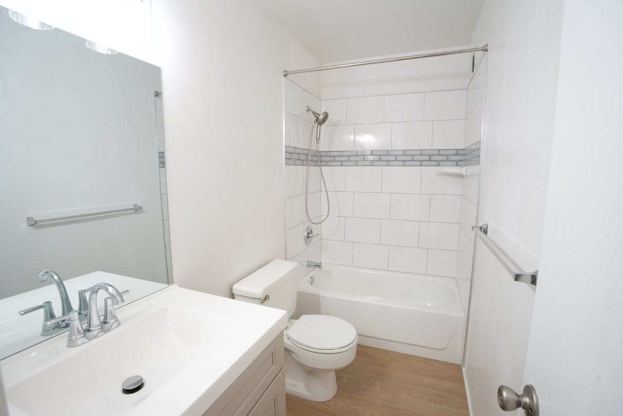 2122 Lime St - Photo 3 of 6