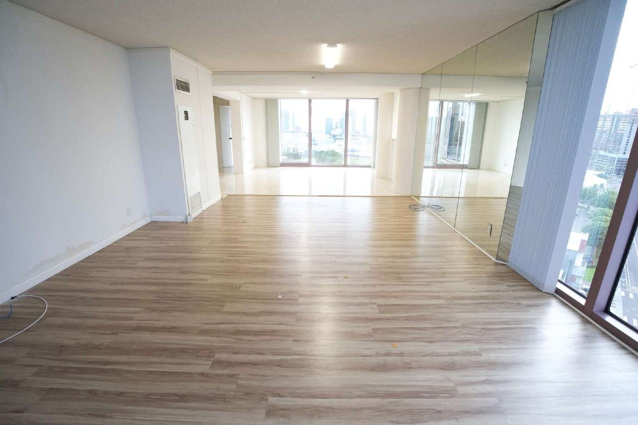 415 South St Apt 1401 - Photo 5 of 21