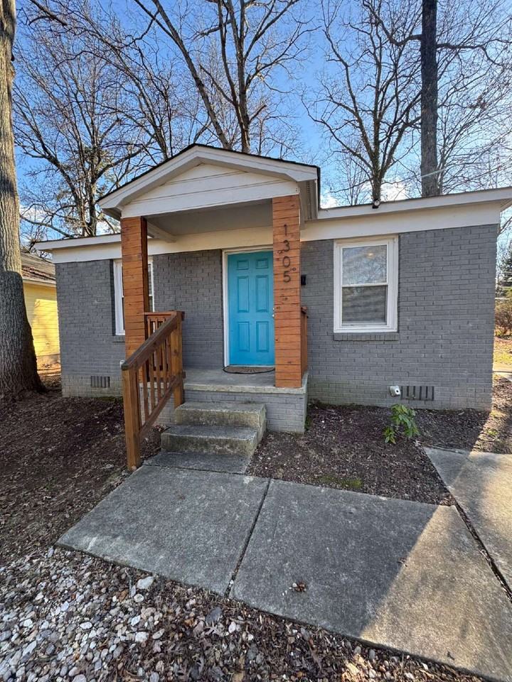 1305 Norris Ave - Photo 2 of 43