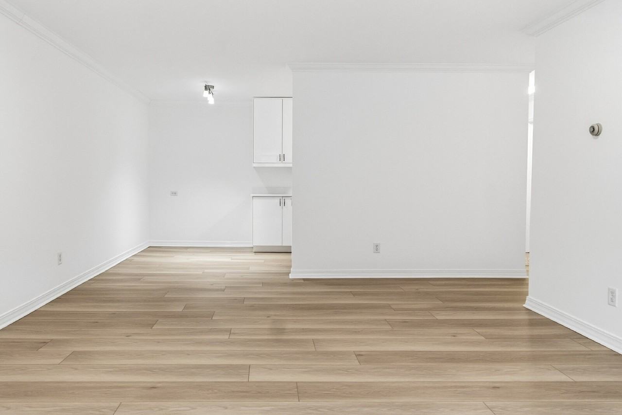 821 Douglas Ave Apt 104 - Photo 2 of 23