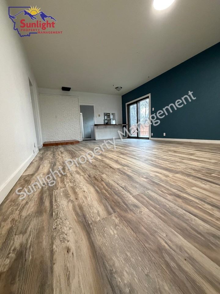 411 E 5th St - Photo 2 of 15