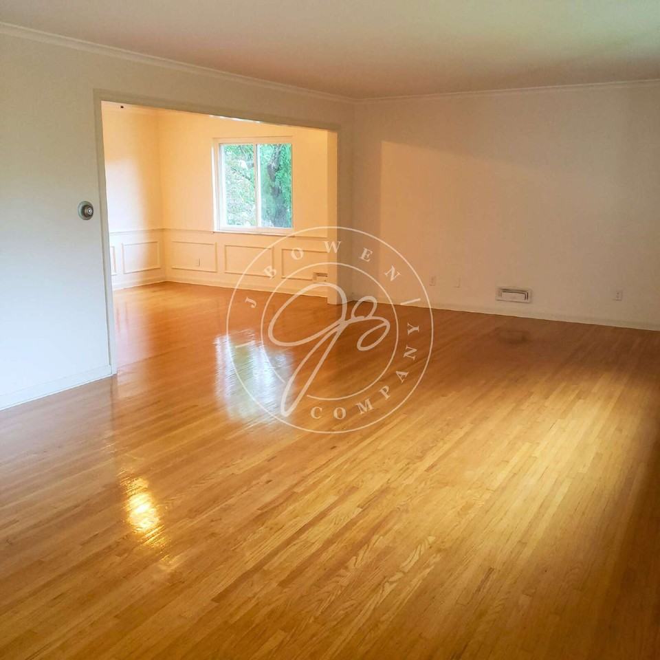 2149 Evergreen Rd #4 - Photo 4 of 16