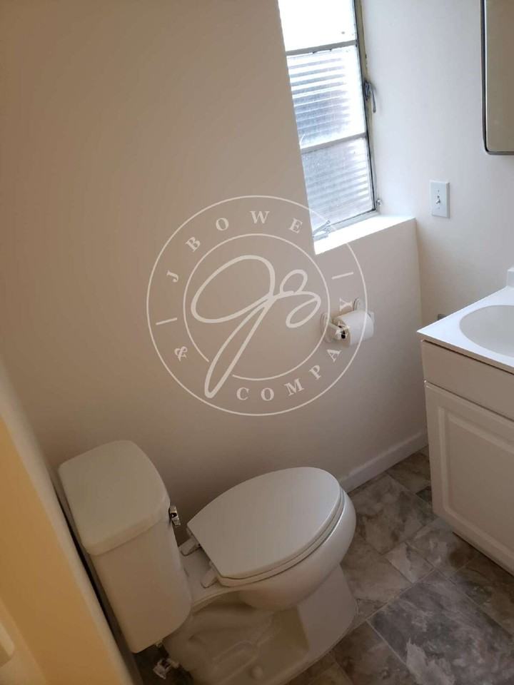 2149 Evergreen Rd #5 - Photo 5 of 7