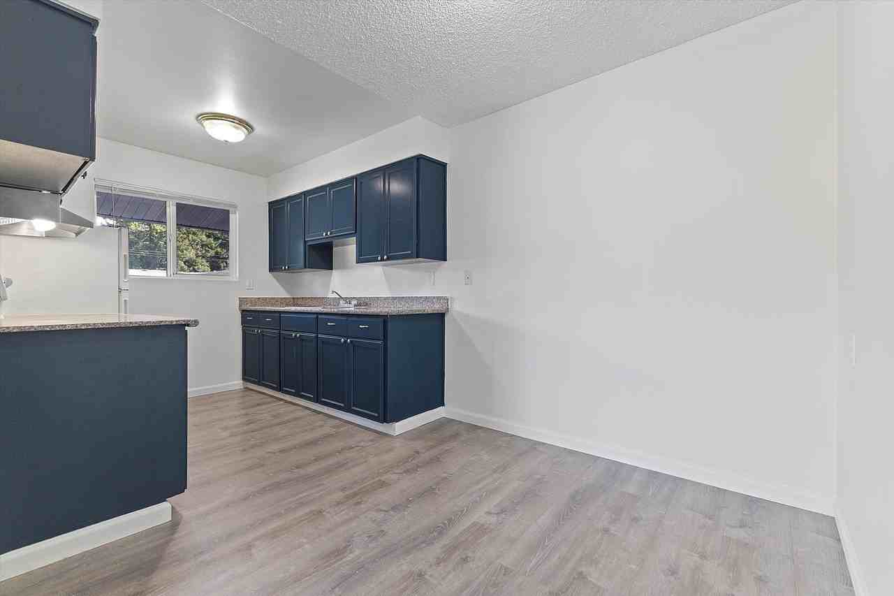 Stark Street Crossing - Photo 7 of 47