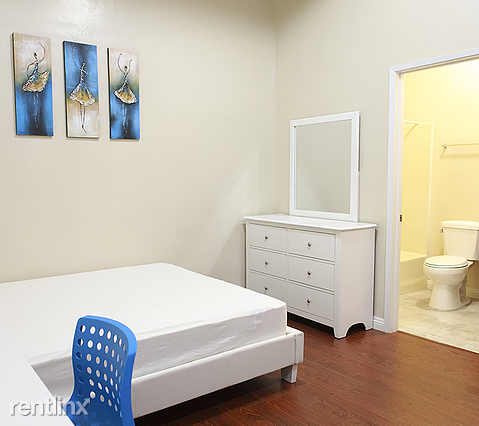 S Pasadena Ave & W Green St - Photo 3 of 8