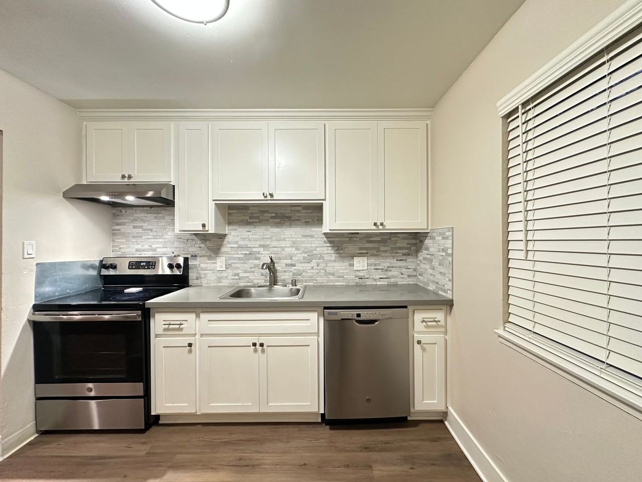 2713 and 2721 T Street, Sacramento - Photo 3 of 49