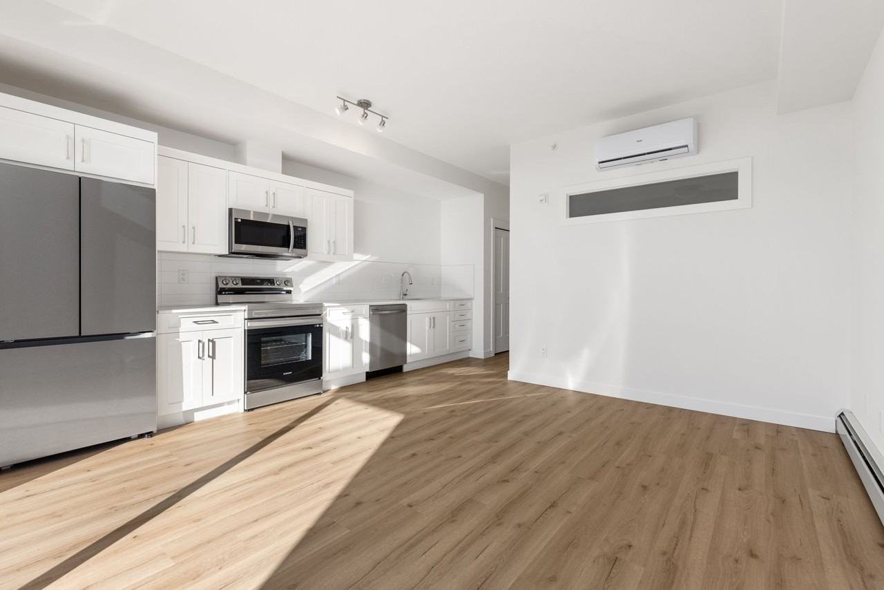 55 Lucas Way NW (Livingston Views) - Photo 3 of 10