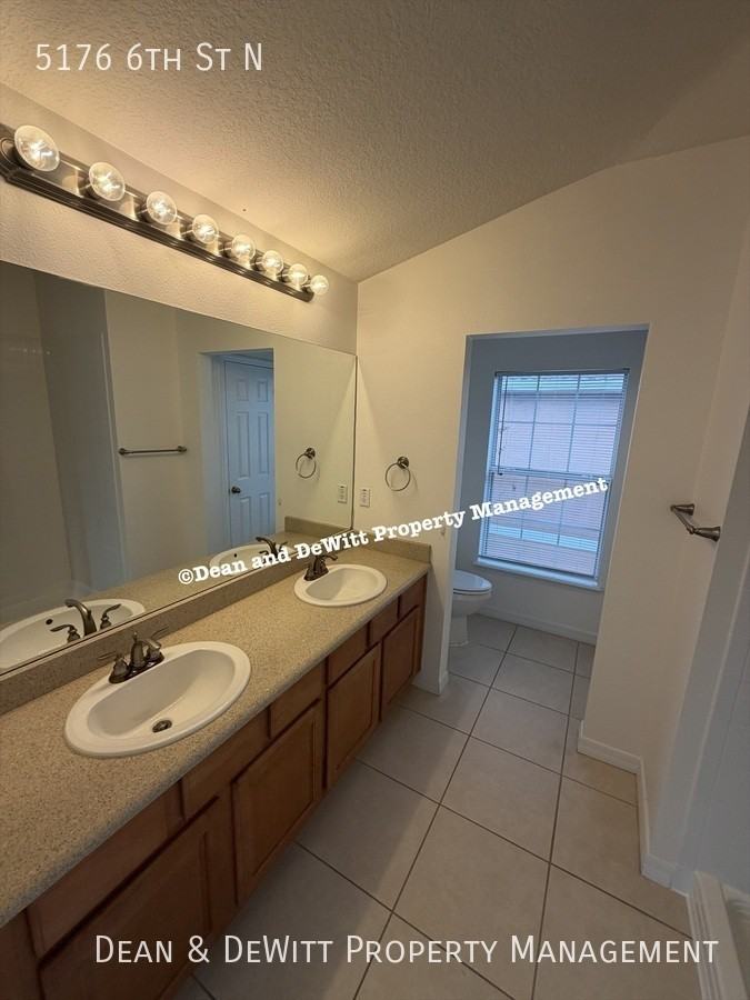 5176 6th St N - Photo 7 of 24