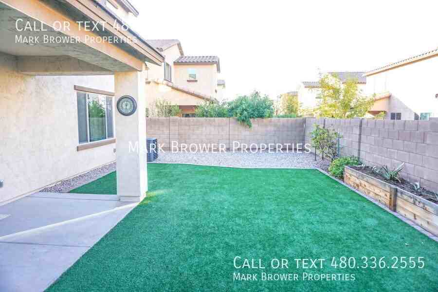 3016 E Shannon St - Photo 4 of 50