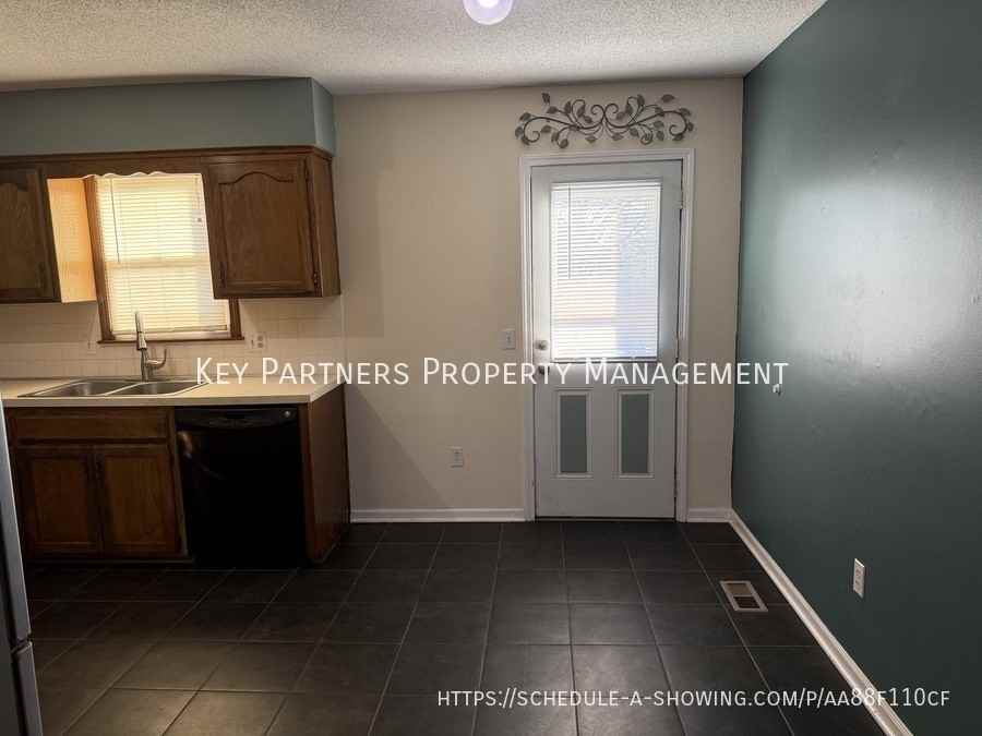 13865 S Alden Ct - Photo 4 of 18